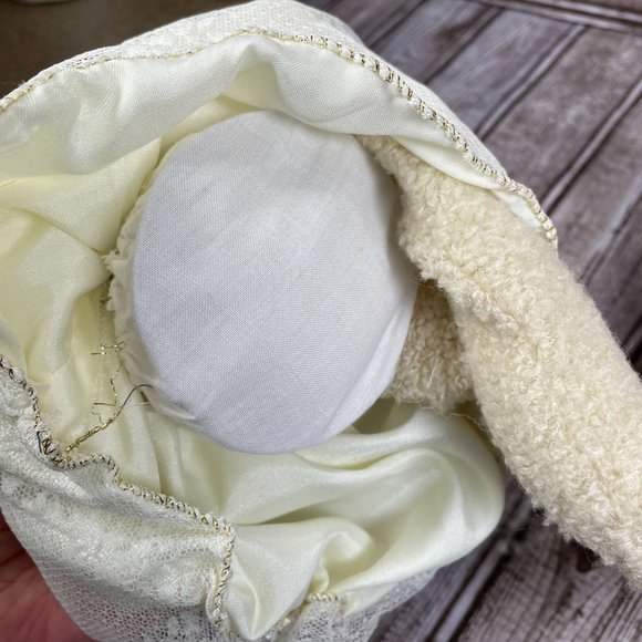 Set of 2 Stuffed Bears 15" Shelf Sitter Christmas Holiday Decor Cream Gold EUC - Picture 4 of 6